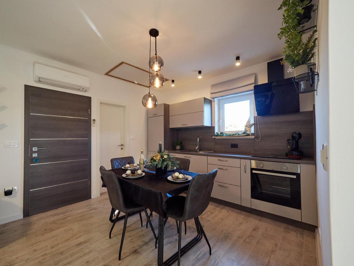 New Apartment Vivano V I D With Amazing View Zambratija  Exteriör bild