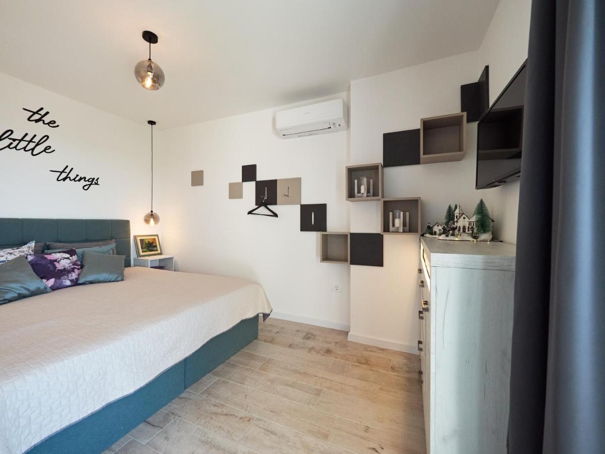 New Apartment Vivano V I D With Amazing View Zambratija  Exteriör bild